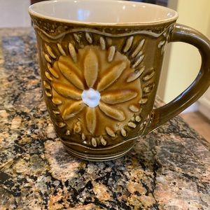 Cracker Barrel Sanctuary Garden Oversized Mug *Yellow Flower*